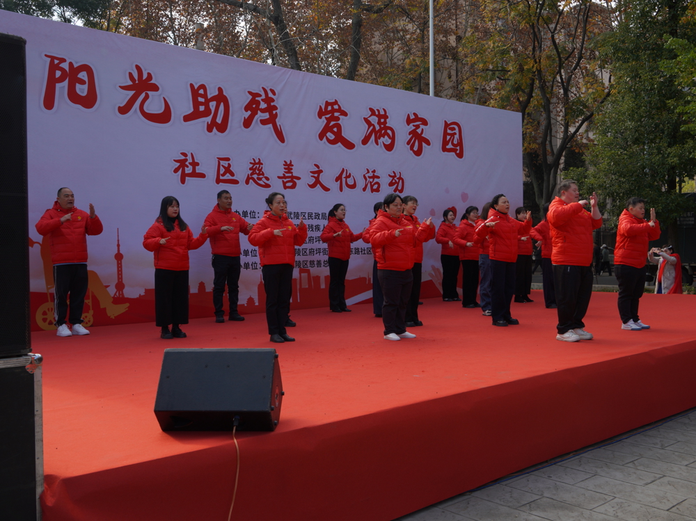 04cf682b8e6423f76cd54e3d36d4d99a